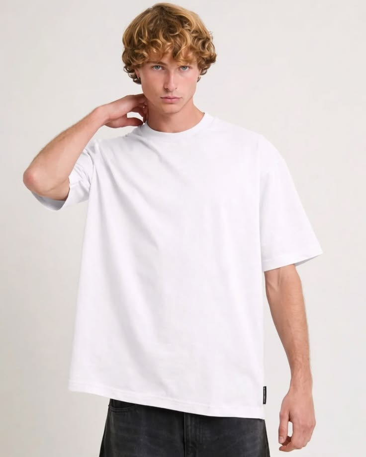Filvore Men White Regular Solid Tee